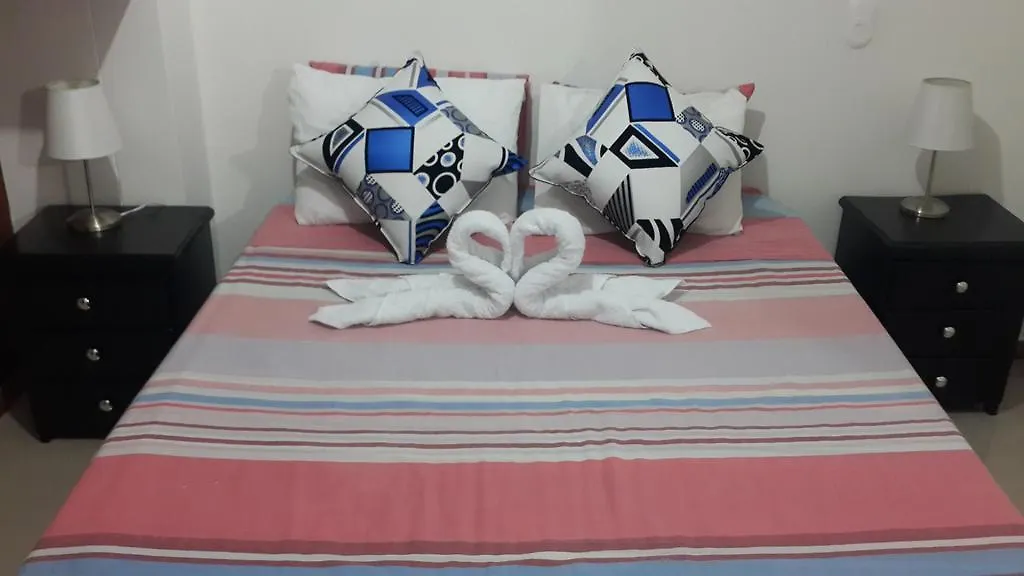 Habitaciones En Medellin Guest house