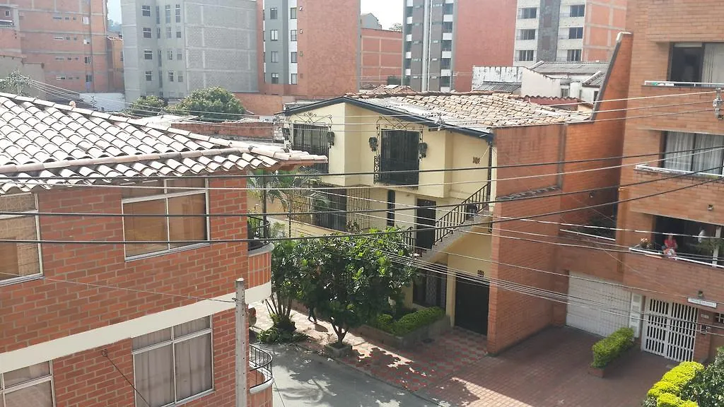 Guest house Habitaciones En Medellin