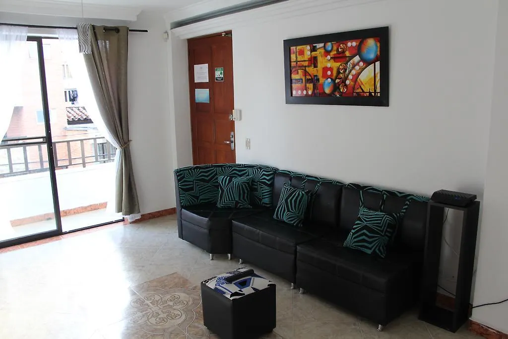 Guest house Habitaciones En Medellin