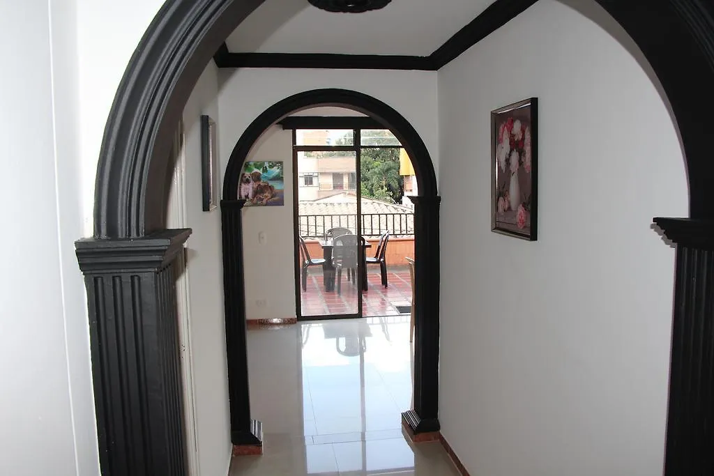 *** בית הארחה Habitaciones En מדיין קולומביה